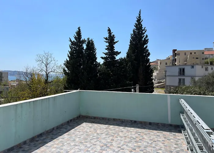 Green Villa